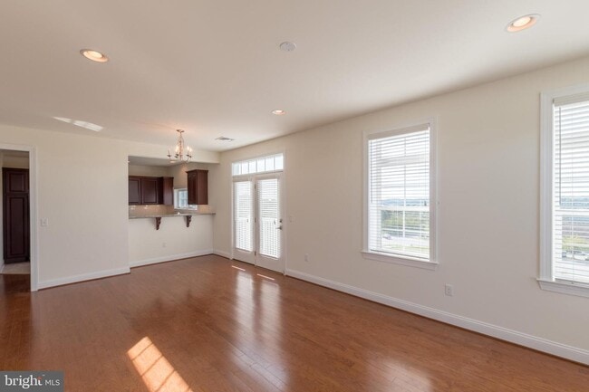 Building Photo - 147 Gilpin Dr