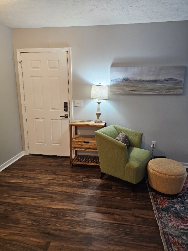 Building Photo - 1257 Louisville St