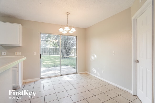 Building Photo - 13307 Harpers Bridge Dr