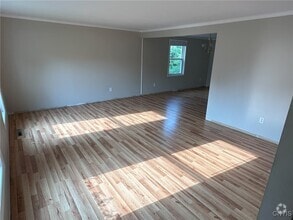 Building Photo - 6846 Crystalwood Dr