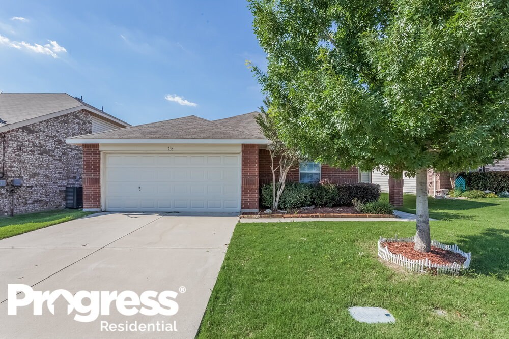 936 Poncho Ln, Haslet, TX 76052 House for Rent in Haslet, TX