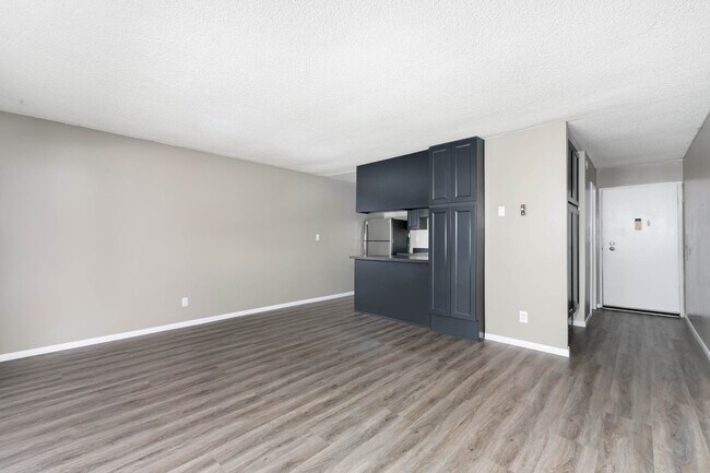 Foto del edificio - 5585 E Pacific Coast Hwy