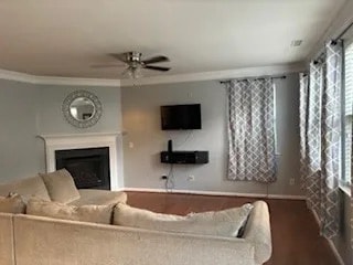 Foto del edificio - Room in House on Milpass Dr