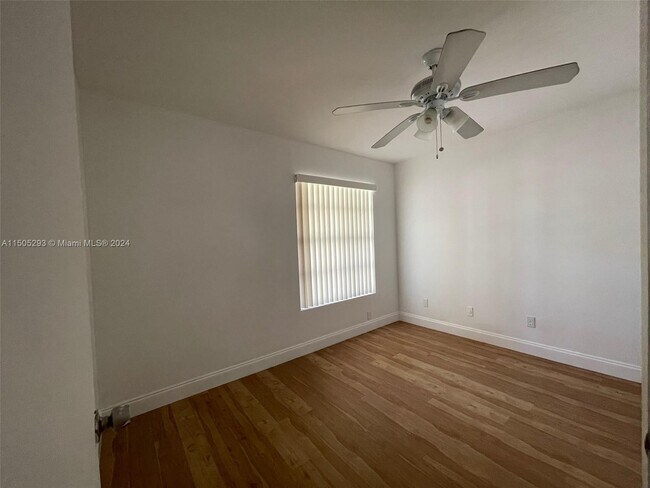 Building Photo - 15290 SW 106th Ln