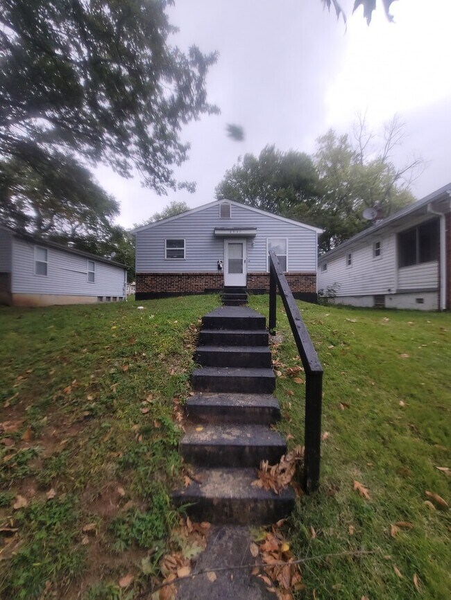 Foto del edificio - 6551 Plymouth Ave