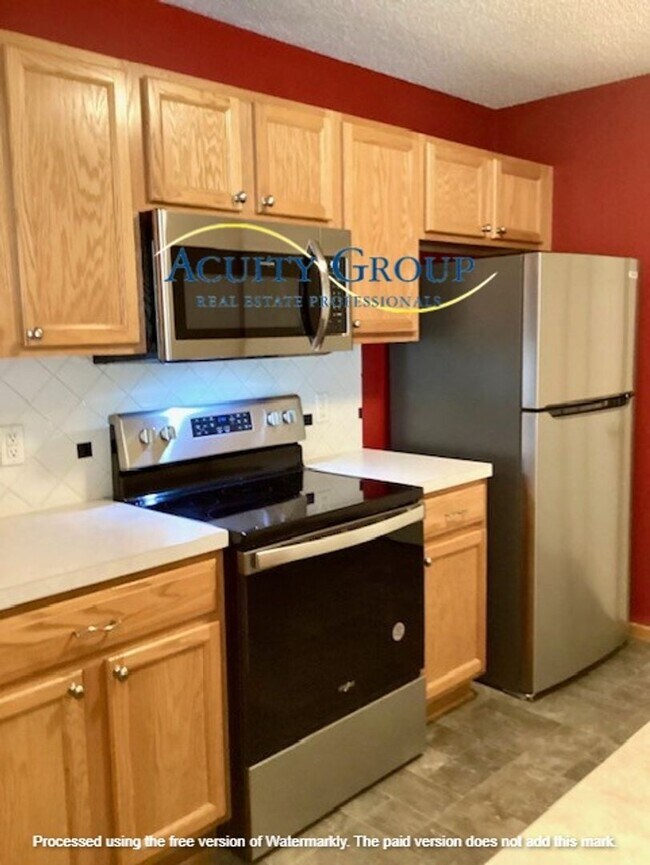 Foto del edificio - 2BR, 2BA Otsego Townhome for Rent