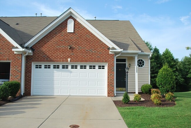 Building Photo - 15000 Watermill Lake Trail