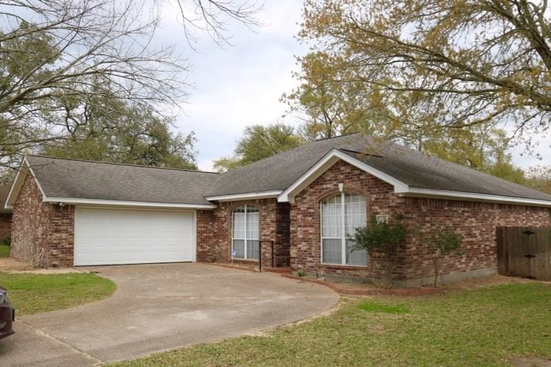 903 Milroy Dr W, Navasota, TX 77868 House Rental in Navasota, TX