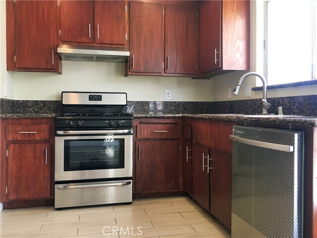 Building Photo - 15686 Velour Dr
