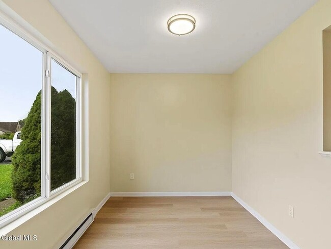 Foto del edificio - 19 Harvest Way