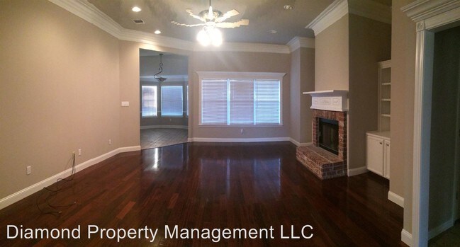 Foto del edificio - 3 br, 2 bath House - 5750 Gold Crest