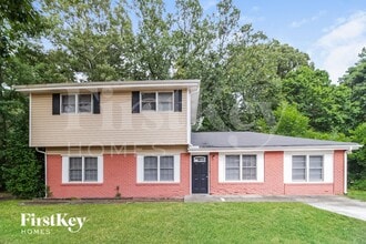 Building Photo - 6818 Tralee Dr