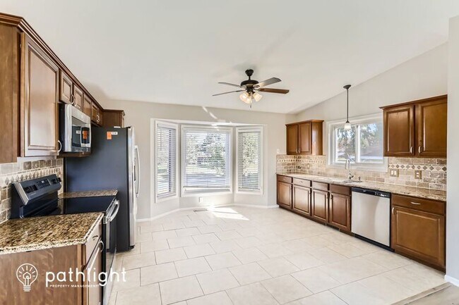 Foto del edificio - 4478 Oak Pond Rd