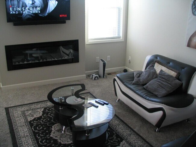 Foto del edificio - 3466 109th Ln NE