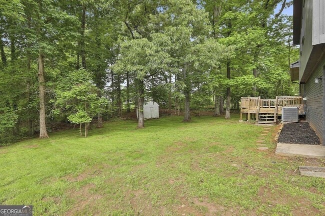 Foto del edificio - 157 Hyde Cir