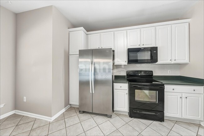 Building Photo - 405 Bedstraw Ct