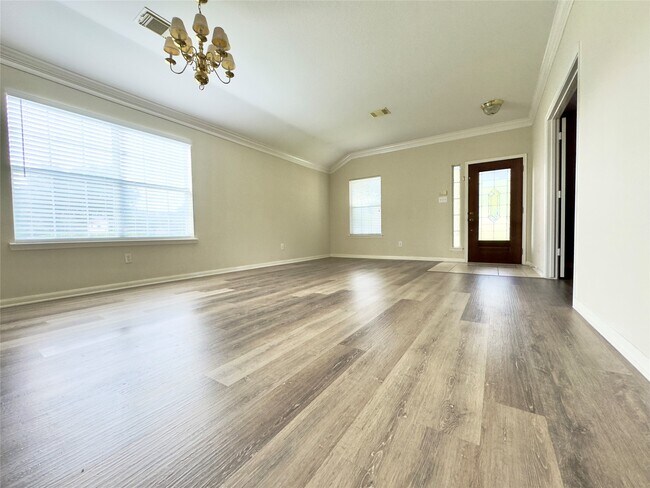 Foto del edificio - 1902 Winding Hollow Dr