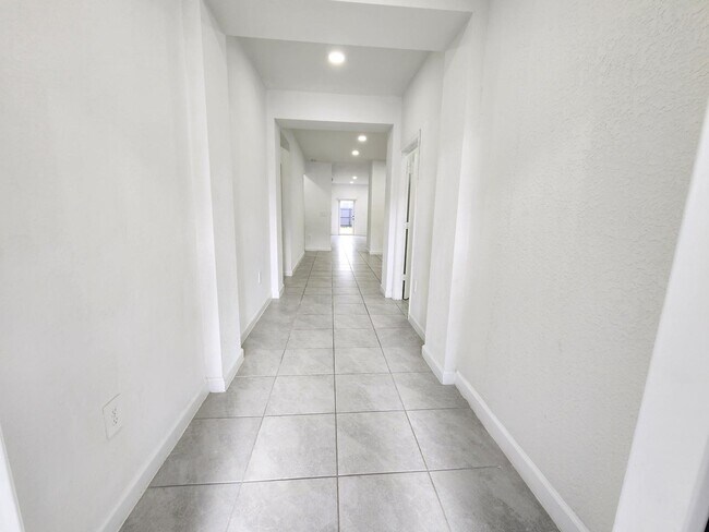Foto del edificio - 12735 SW 211th St