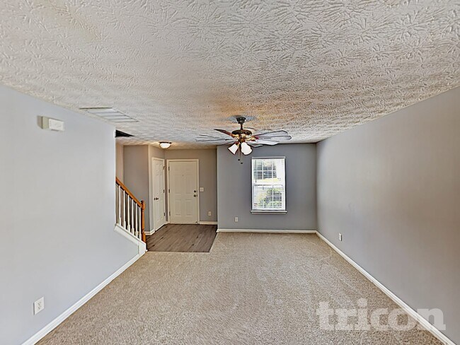 Foto del edificio - 5413 Wicklander Dr