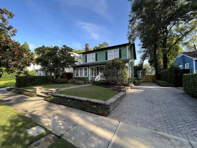 Foto del edificio - 1509 E Jefferson St