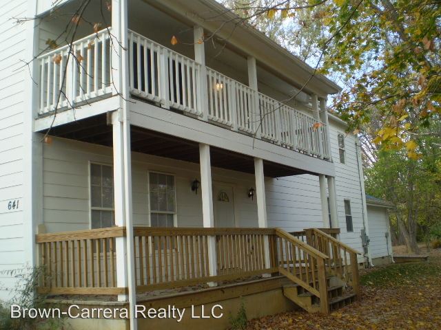 Primary Photo - 641 E G St