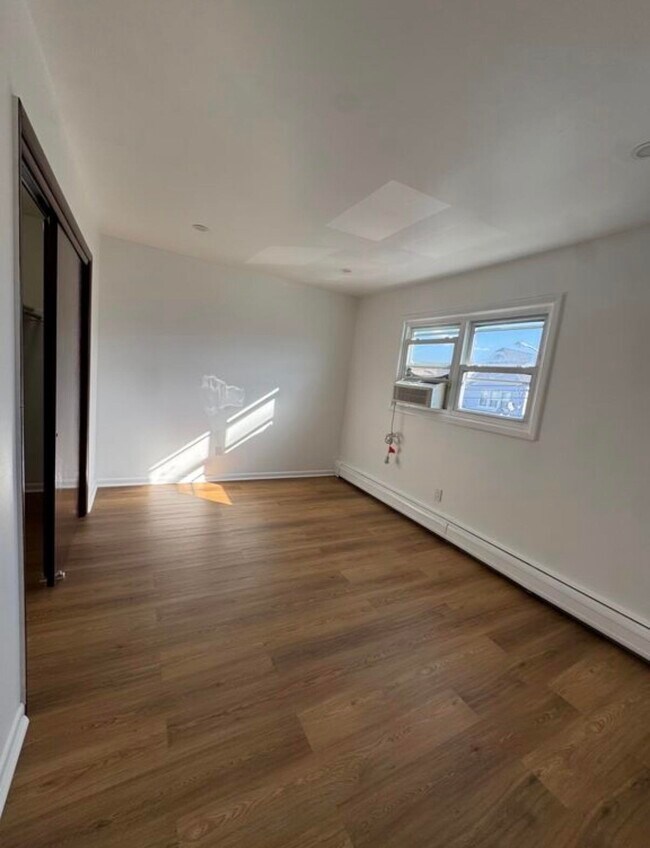 Foto del edificio - 7705 5th Ave