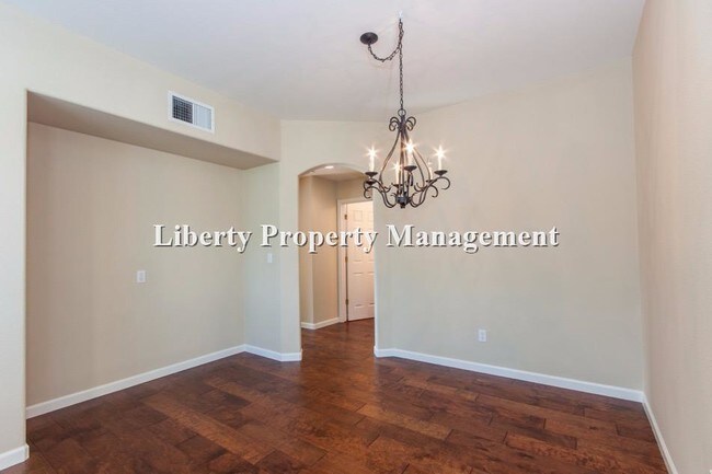 Building Photo - 2856 San Gabriel Ave