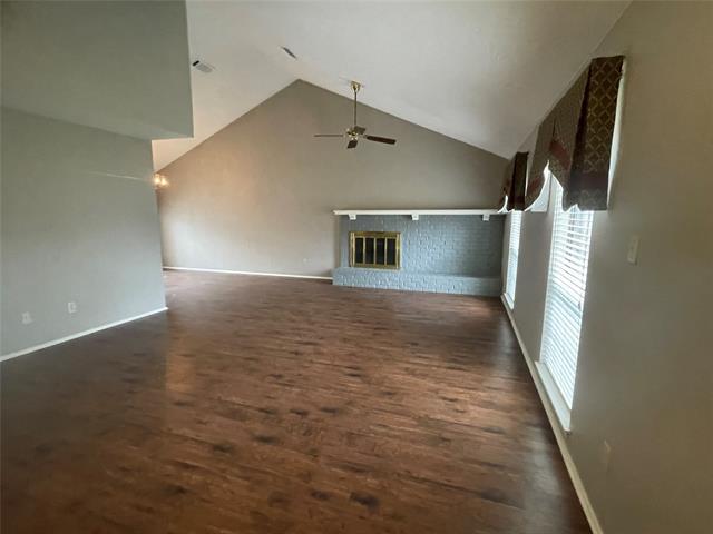 Foto del edificio - 1807 Chittam Dr