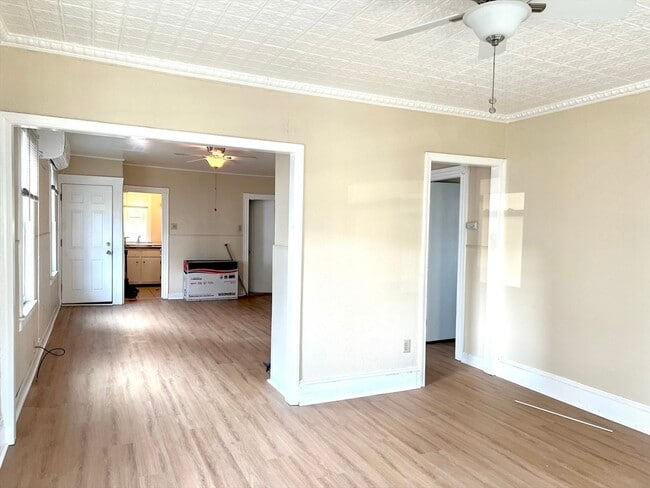 Building Photo - 155 Whitman St