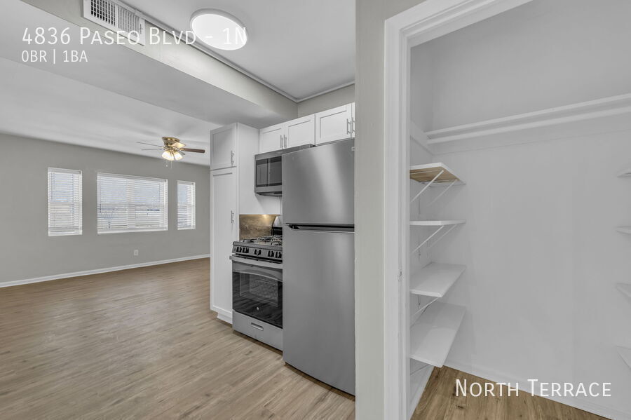 Primary Photo - Chic & Cozy Studio at University Meadows –...