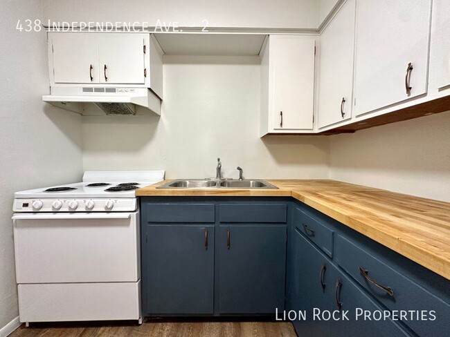 Building Photo - Beautiful 2 Bedroom Apartment in the Heart...