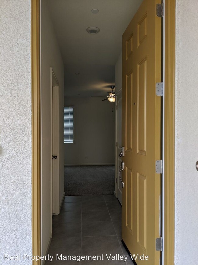 Building Photo - 3 br, 2.5 bath House - 198 Korbel Avenue