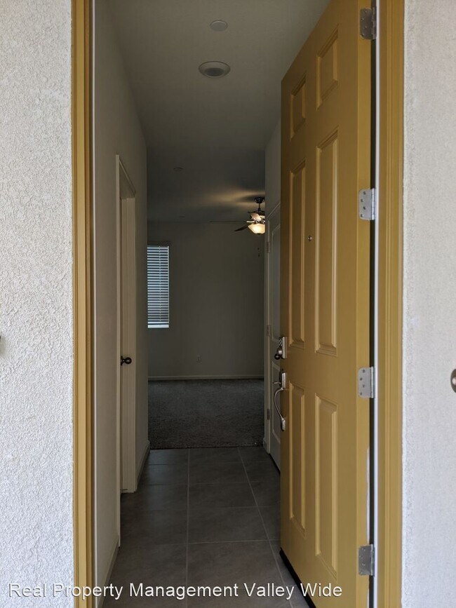 Foto del edificio - 3 br, 2.5 bath House - 198 Korbel Avenue