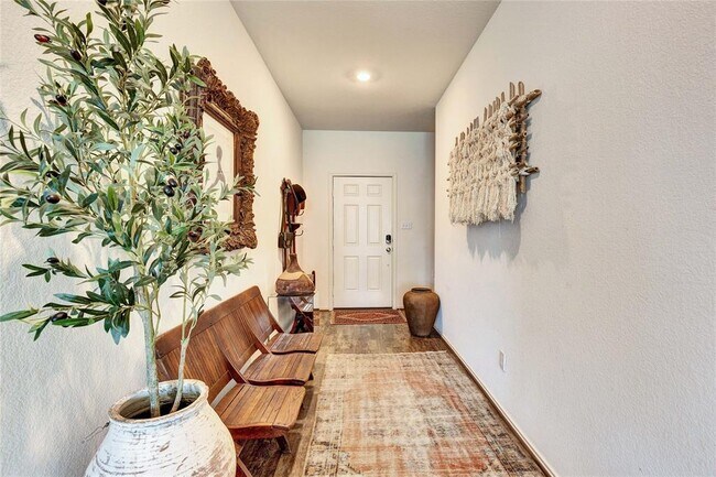 Building Photo - 289 Emerald Green Trail