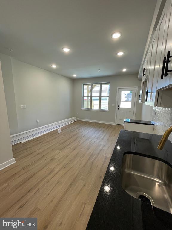 Foto principal - 153 W Cumberland St