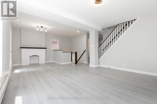Photo du bâtiment - 88 Pearson Ave