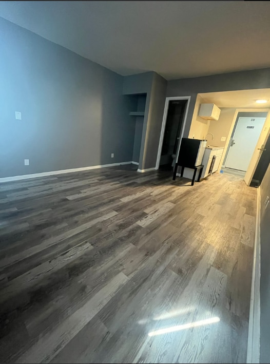 Building Photo - 111 S Summit St