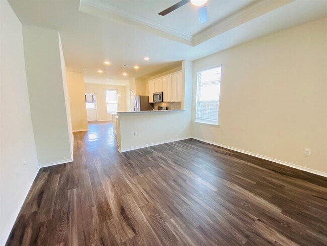 Building Photo - 238 Cascata Way
