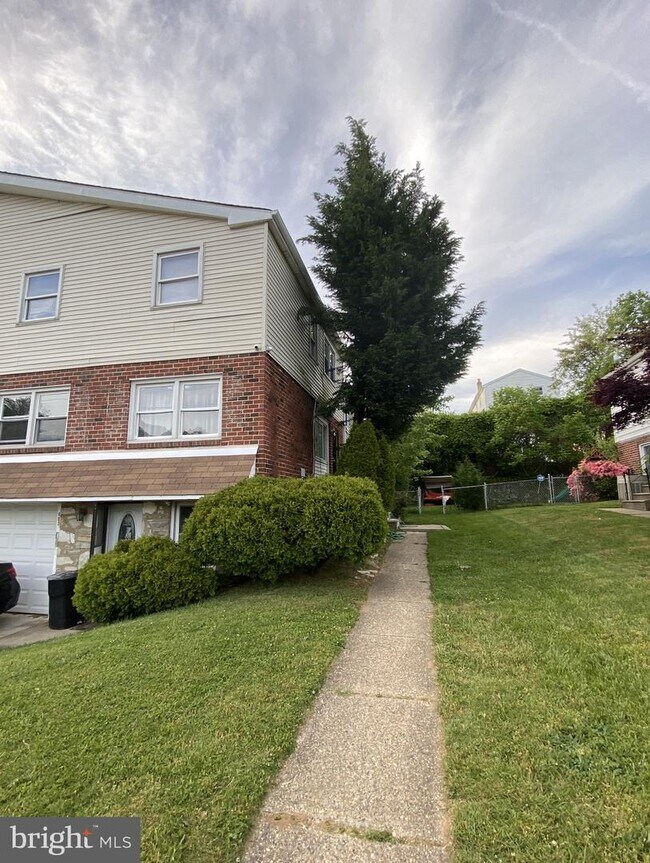 Foto del edificio - 603 Alburger Ave