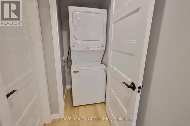 Building Photo - 2069 Gough Ave