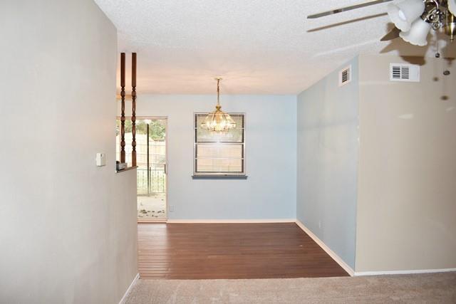 Building Photo - 1206 Johns Dr