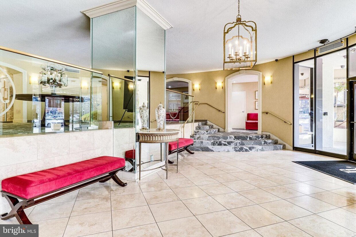 8380 Greensboro Dr Unit 225, McLean, VA 22102 Condo for Rent in