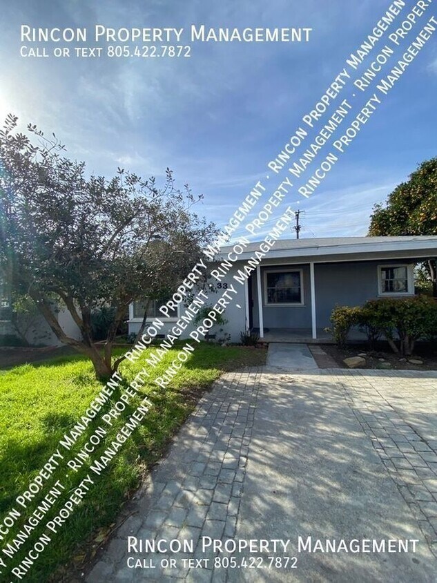 Primary Photo - Recently Updated 2 Bedroom 1 Bathroom *Mid...