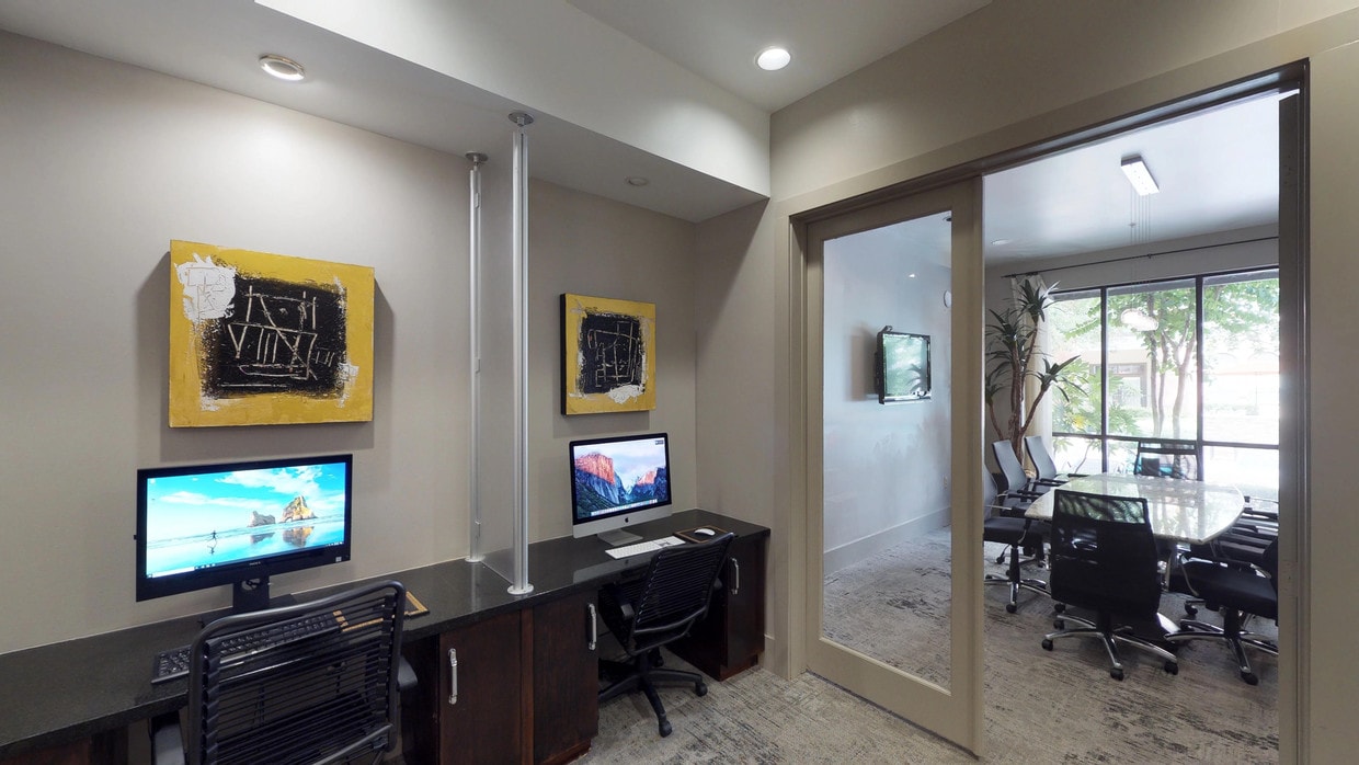 Photo - Braeswood Place Apartments