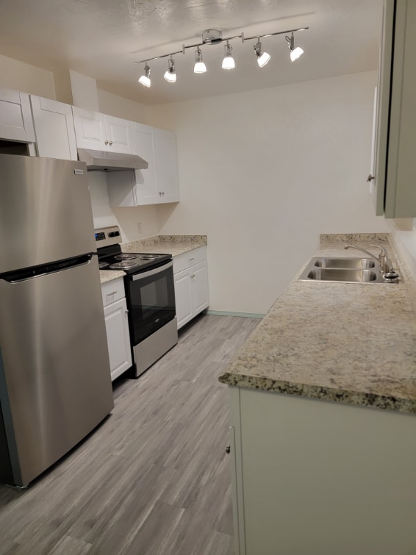 Building Photo - 2605 Quiet Cir
