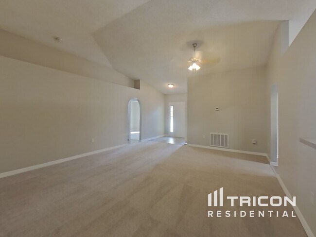 Foto del edificio - 3655 Braeden Ct