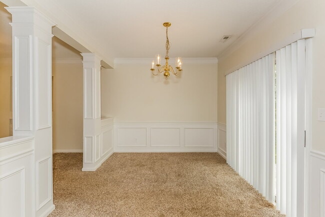 Building Photo - 7526 Fallow Ln