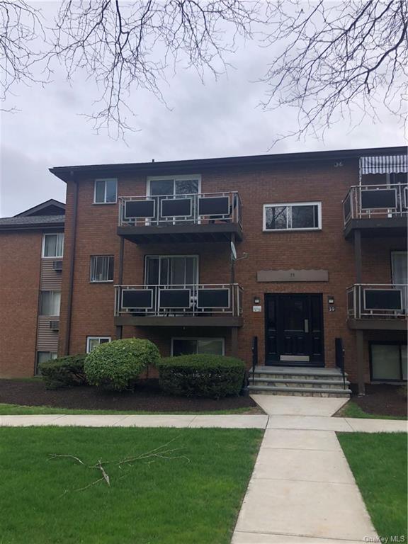 Foto principal - 39 Tanager Rd