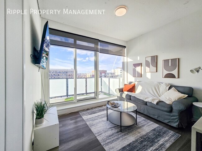 Building Photo - Beautiful Maintained Unit in Kensington | Furnished with Parking & Utilities Included