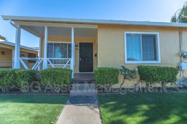 Foto del edificio - 1428 Monterey St